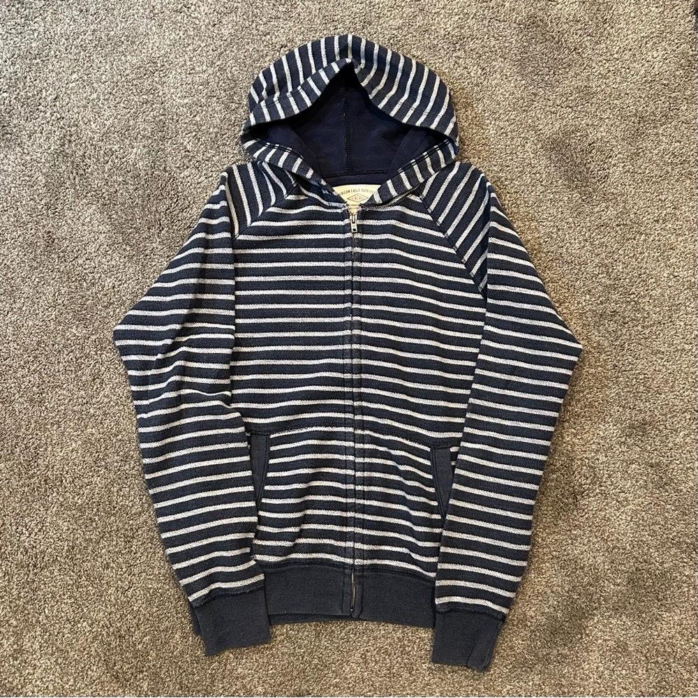 American Eagle Outfitters Vintage Navy Fleece